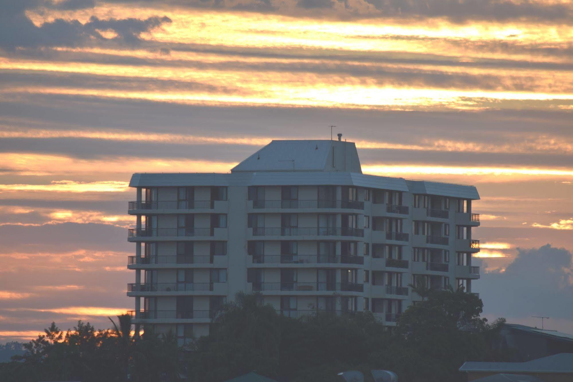 Gladstone Heights Executive Apartments Exterior photo