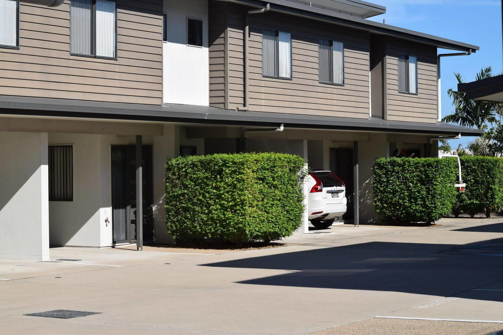 Gladstone Heights Executive Apartments Exterior photo